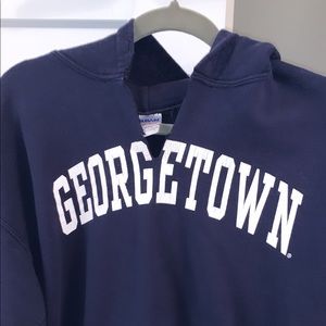 Georgetown Cut-Sweatshirt